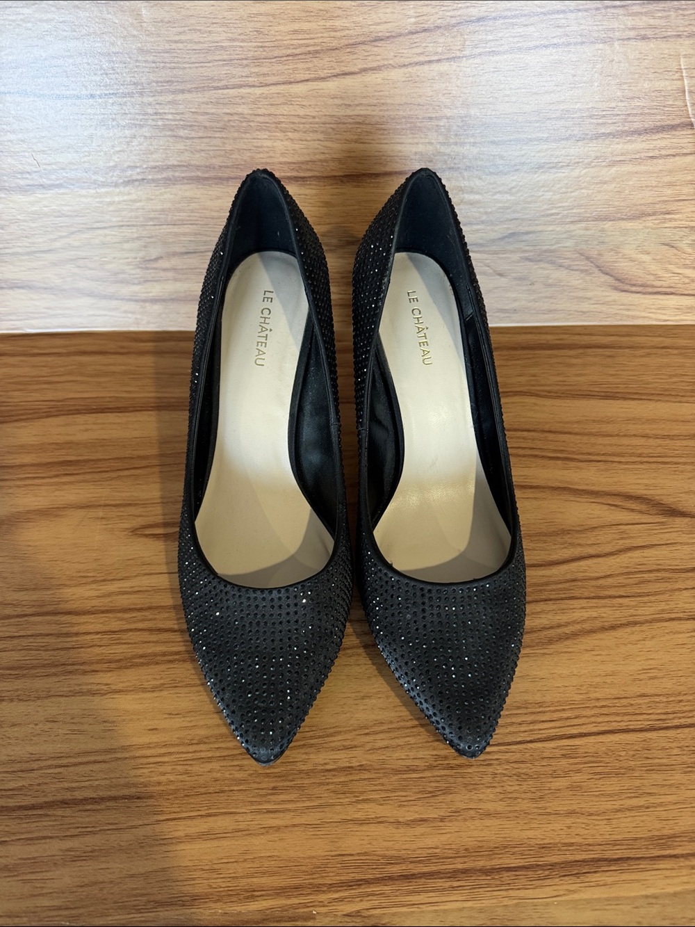 le chateau Black Rhinestone Pointed-Toe Pumps